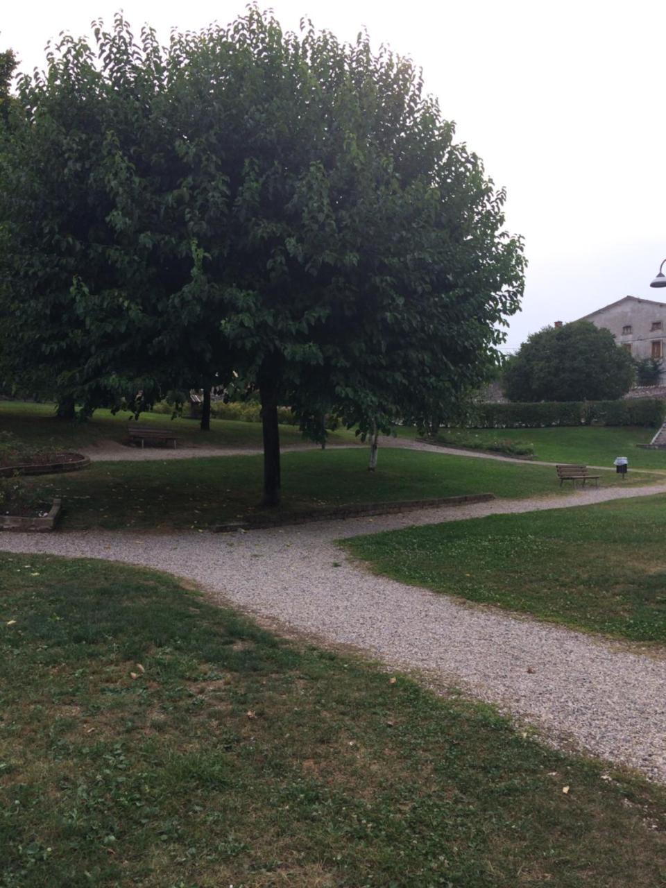 Locazione Turistica Isabella Castelnuovo del Garda Exterior foto