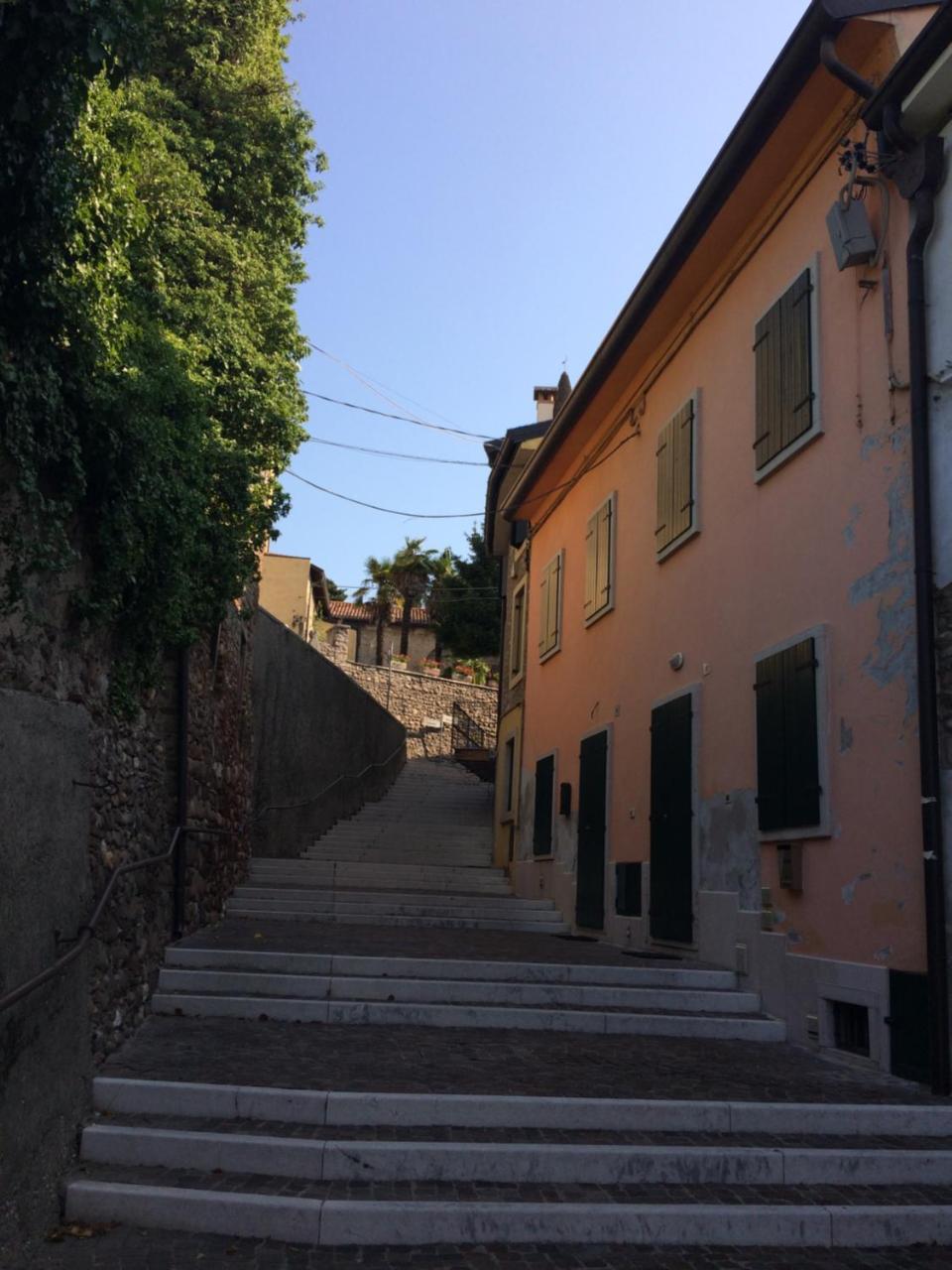 Locazione Turistica Isabella Castelnuovo del Garda Exterior foto